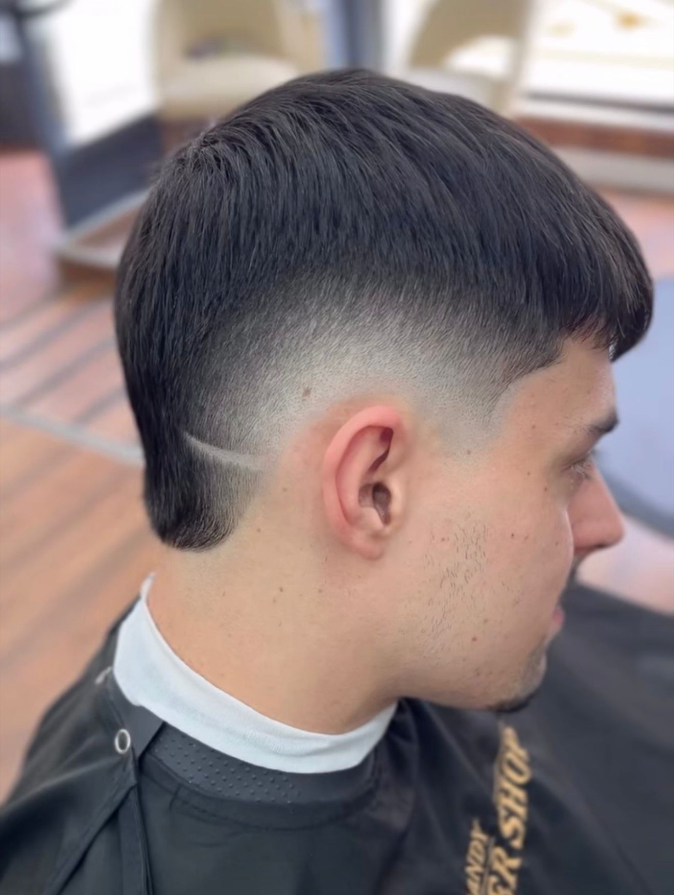 Modern crop fade by Alex Urbaez Barber