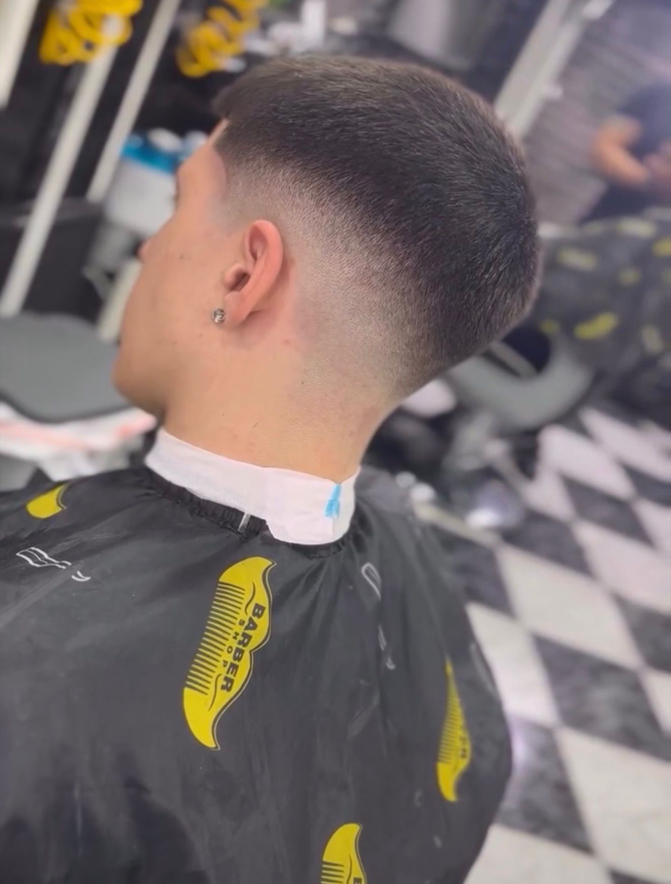 Clean back fade by Alex Urbaez Barber Gainesville FL