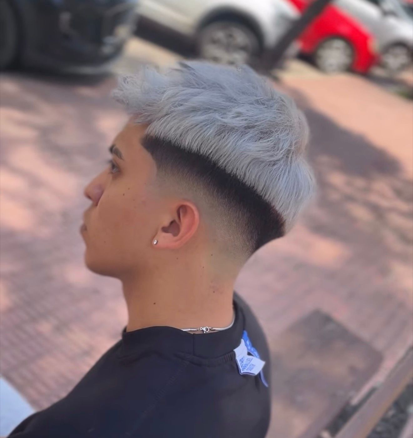 Color top fade by Alex Urbaez Barber Gainesville Florida